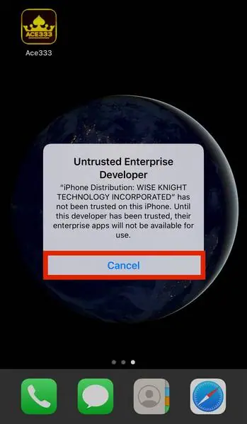 Peringatan Untrusted Enterprise Developer yang menyebut perusahaan pemegang sertifikat, dengan Cancel disorot